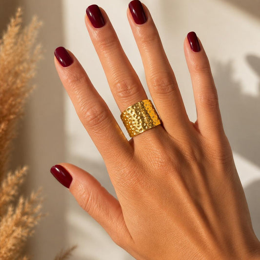 anillo grande dorado nakuru