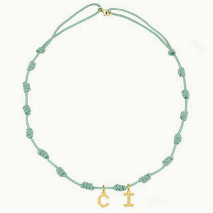 Collar Verde Nudos Iniciales