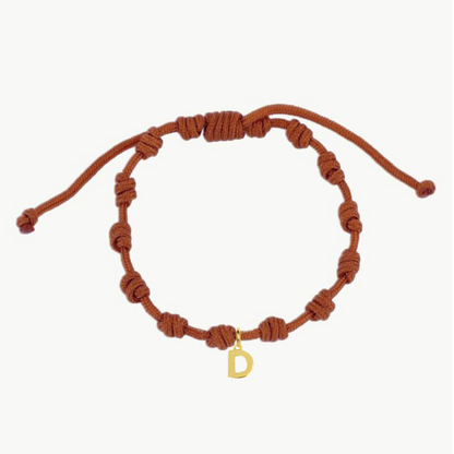 Pulsera Granate Nudos Iniciales