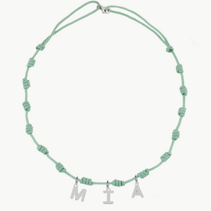Collar Verde Nudos Iniciales
